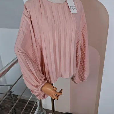 blouse Zara neuve taille 34